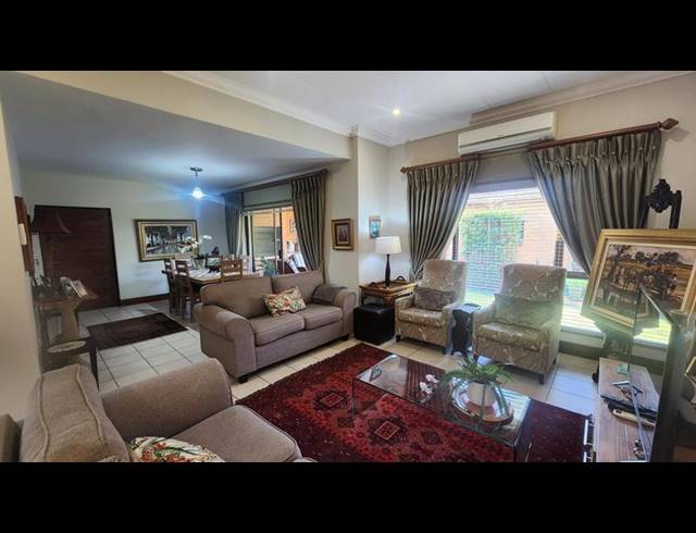 2 BEDROOM PROPERTY TO RENT IN RETIRE AT MIDSTREAM